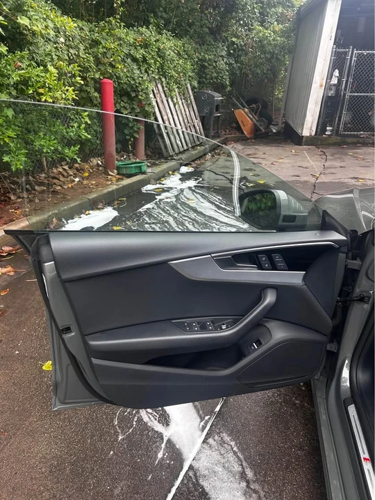 2025 Audi B10 A5 - Image 12 of 17