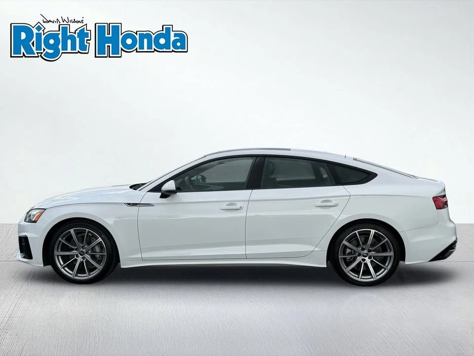2025 Audi B10 A5 - Image 3 of 15