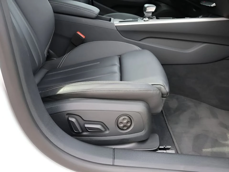 2025 Audi B10 A5 - Image 13 of 20
