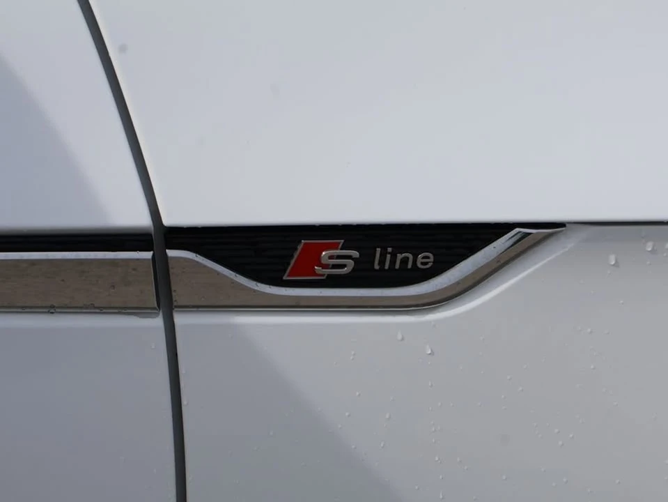 2025 Audi B10 A5 - Image 10 of 20