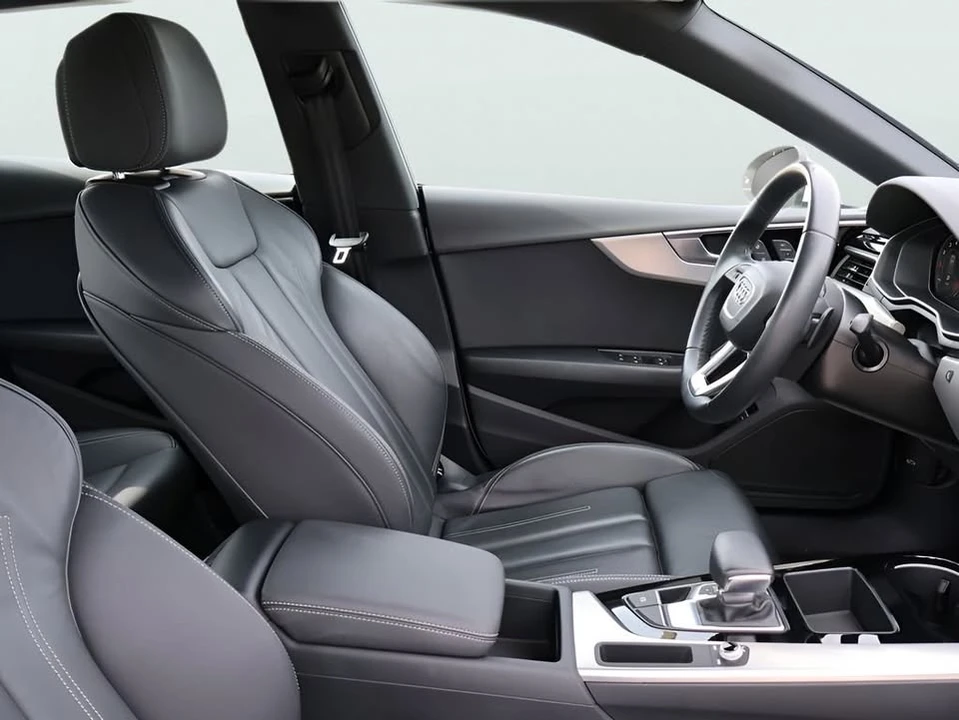 2025 Audi B10 A5 - Image 11 of 20