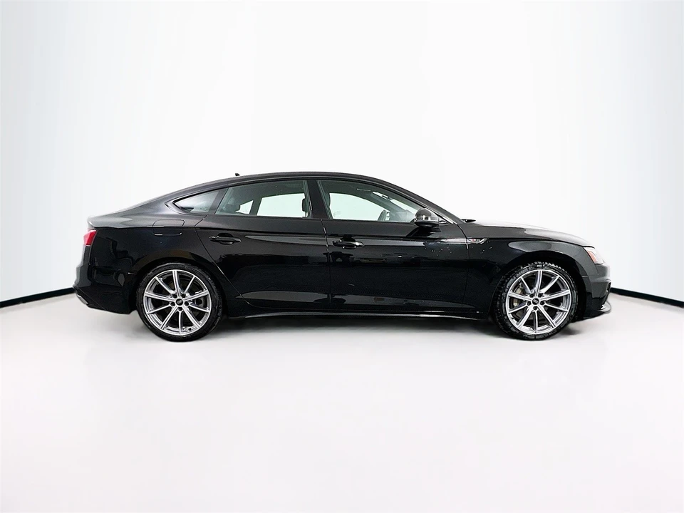 2025 Audi B10 A5 - Image 9 of 12