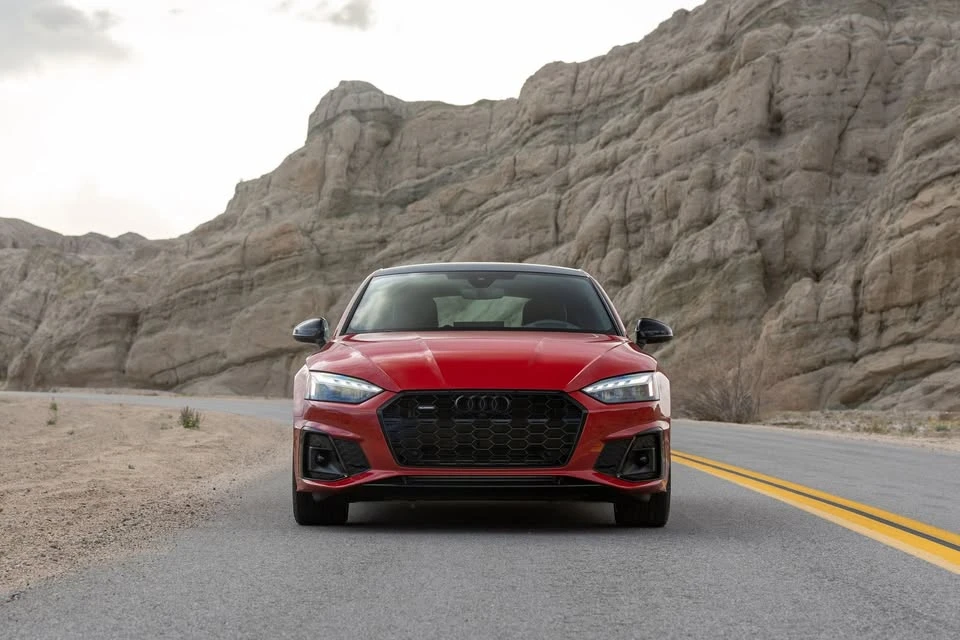 2025 Audi B10 A5 - Image 3 of 3