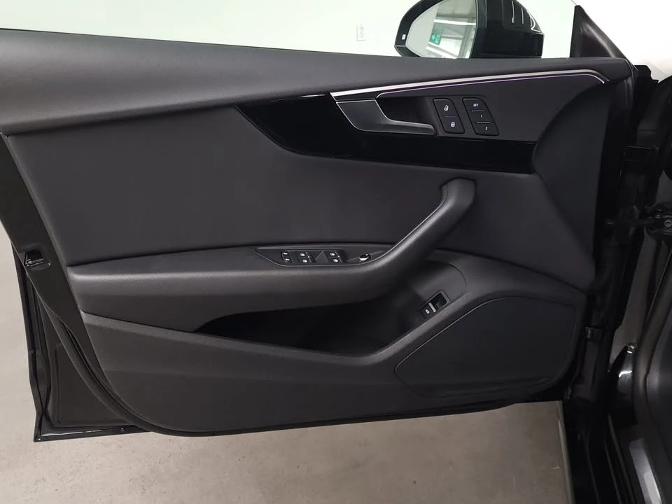 2025 Audi B10 A5 - Image 4 of 20