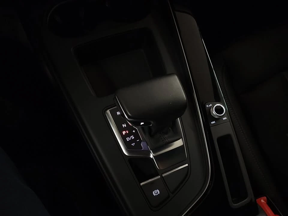 2025 Audi B10 A5 - Image 8 of 20