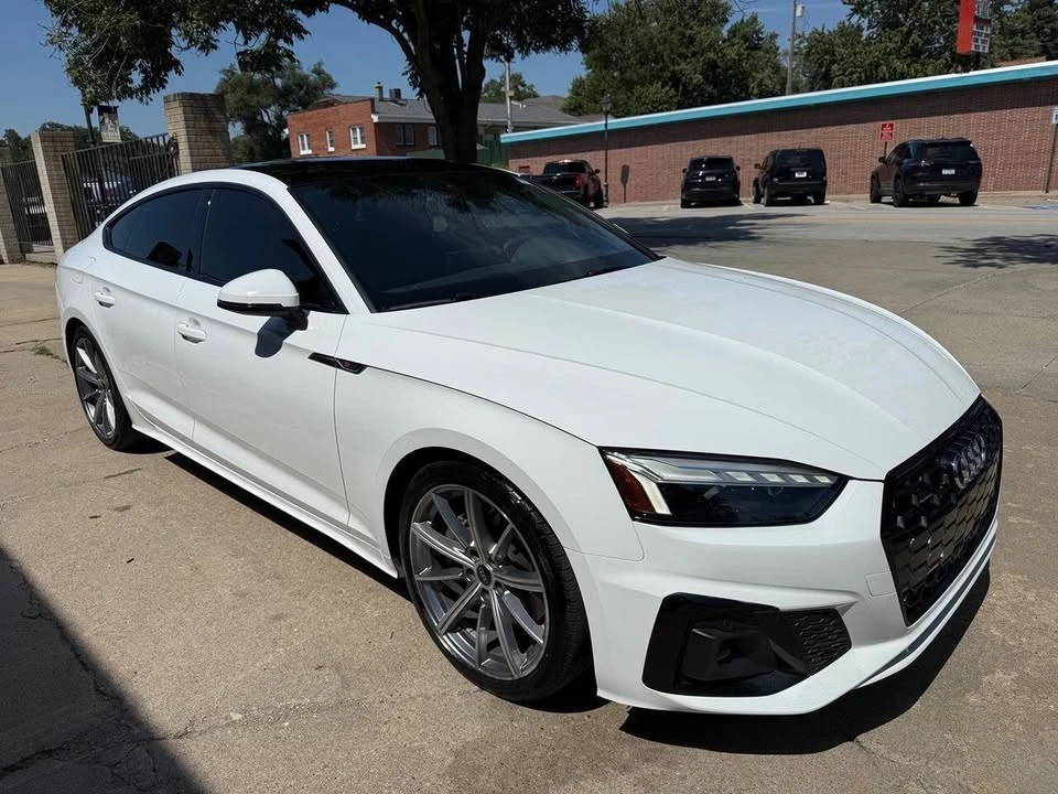 2025 Audi B10 A5 - Image 3 of 20