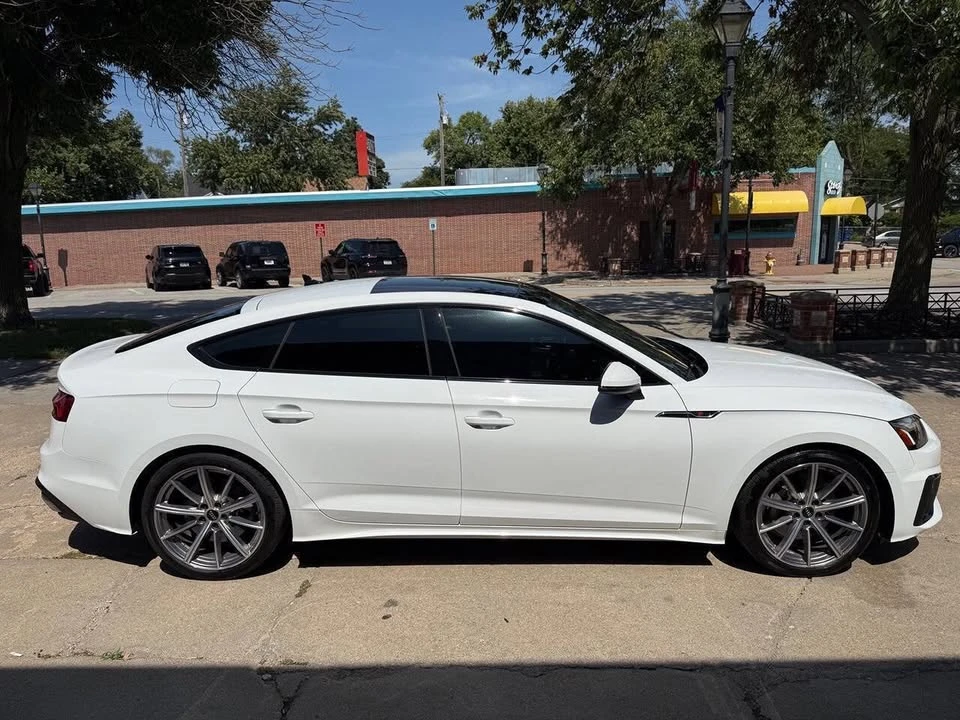 2025 Audi B10 A5 - Image 4 of 20