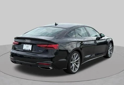 2025 Audi B10 A5 - Image 4 of 12
