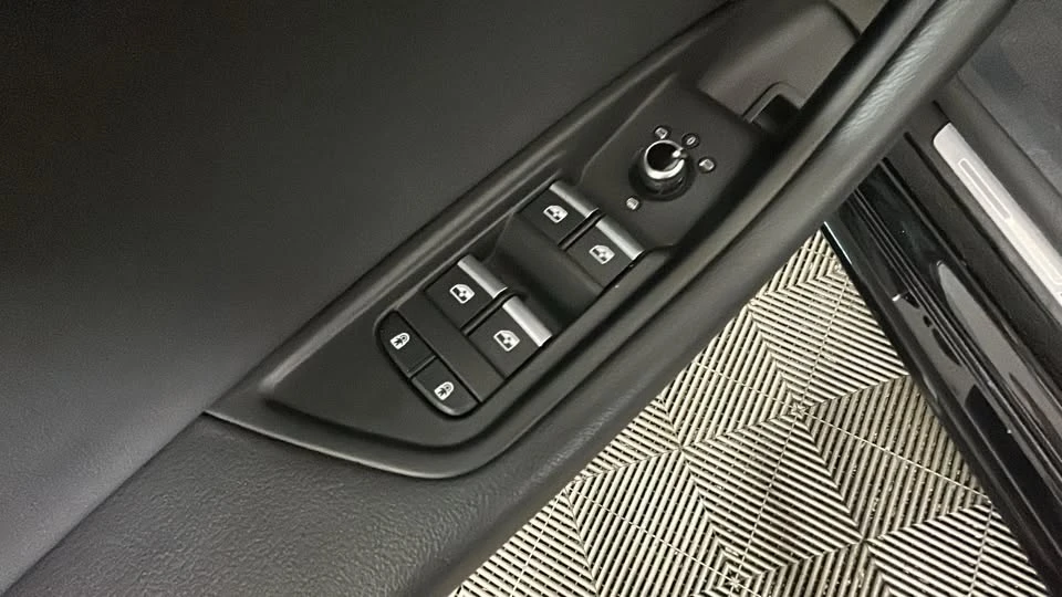 2025 Audi B10 A5 - Image 11 of 20