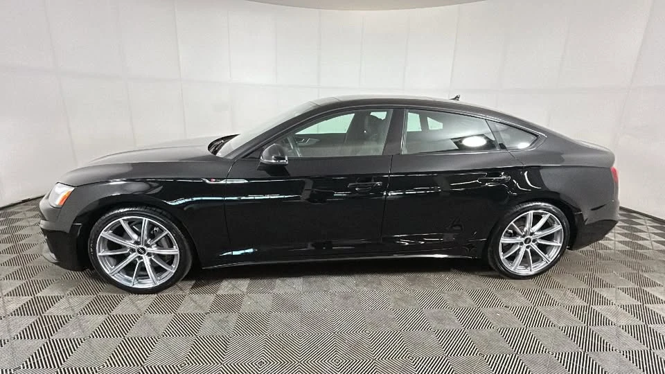 2025 Audi B10 A5 - Image 5 of 20