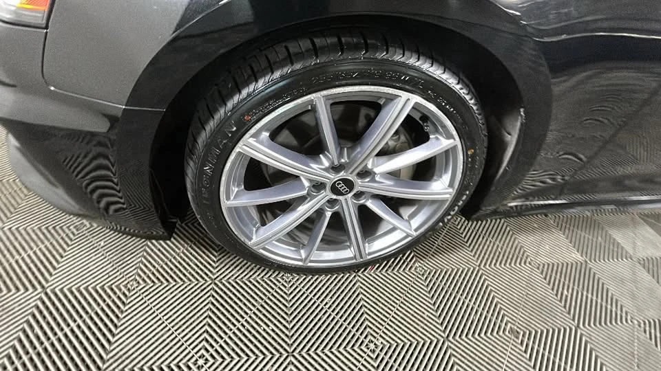 2025 Audi B10 A5 - Image 9 of 20