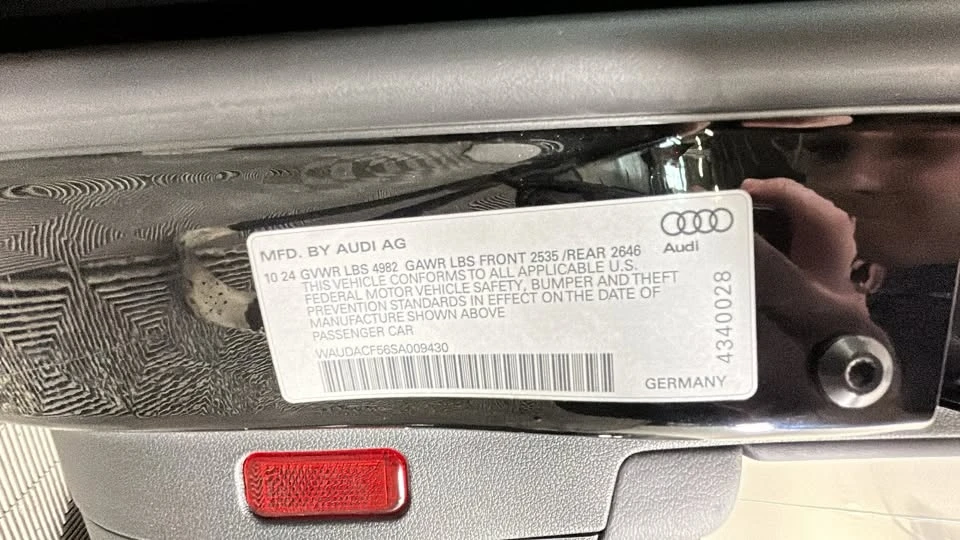 2025 Audi B10 A5 - Image 10 of 20