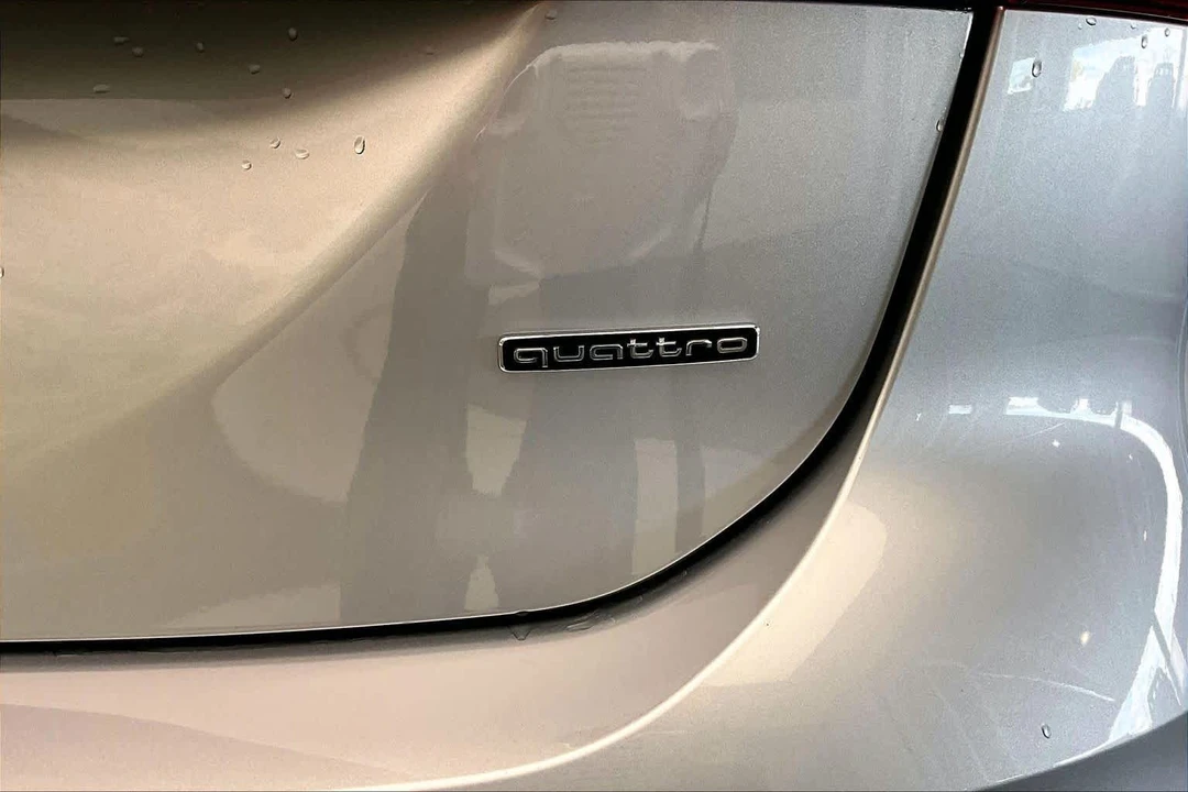 2025 Audi B10 A5 - Image 10 of 12