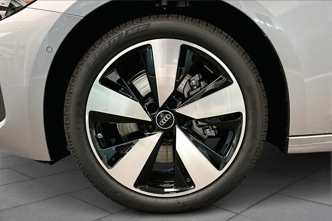 2025 Audi B10 A5 - Image 11 of 12