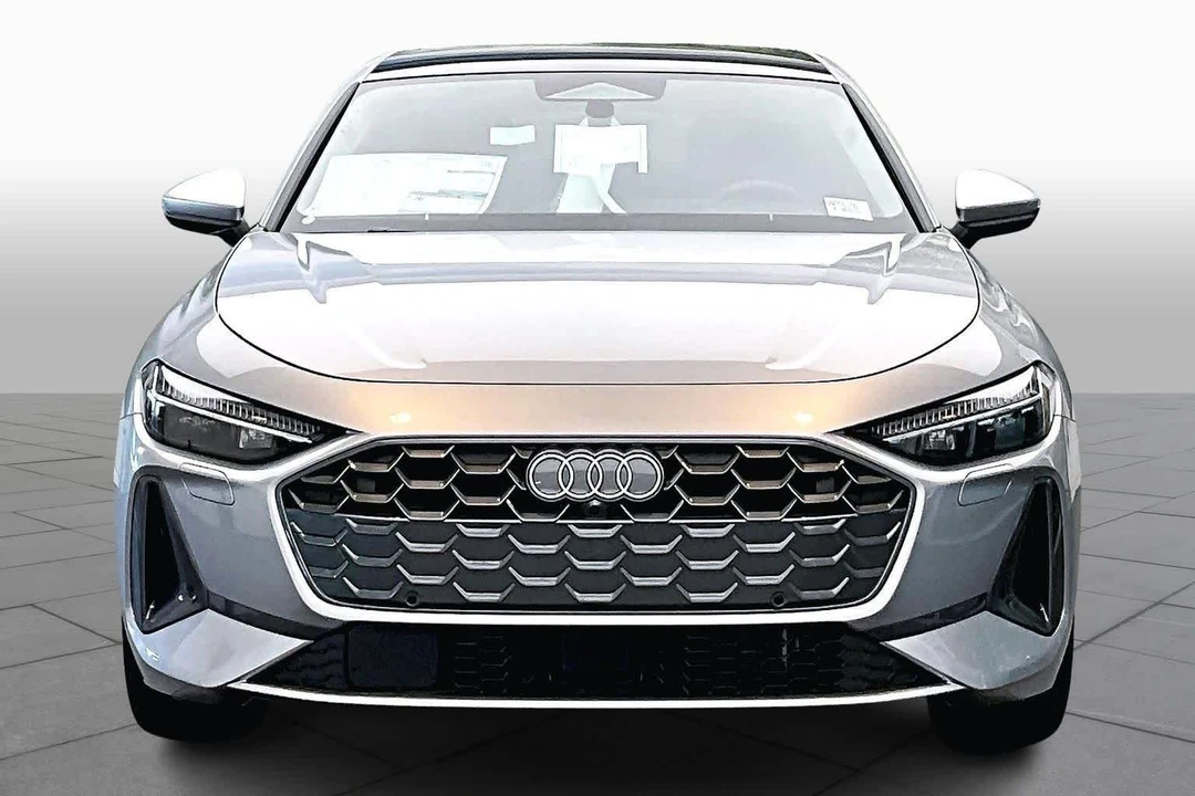 2025 Audi B10 A5 - Image 4 of 12
