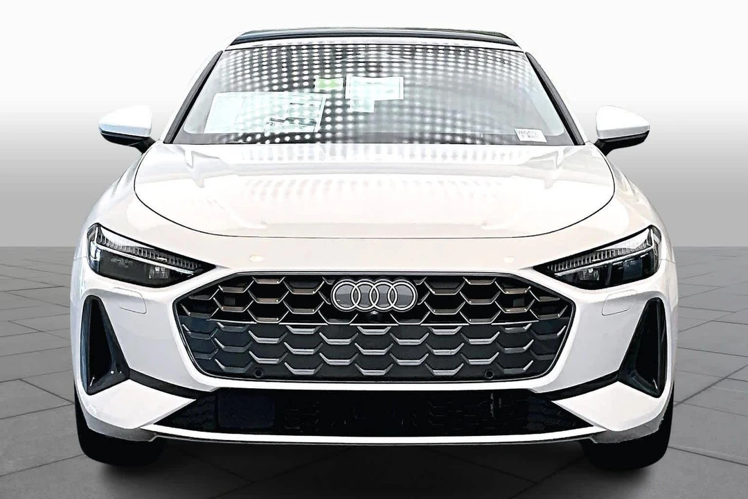 2025 Audi B10 A5 - Image 4 of 12