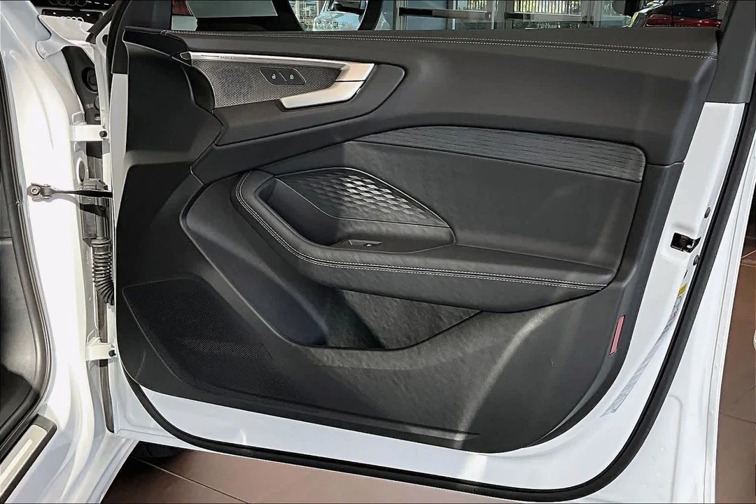 2025 Audi B10 A5 - Image 21 of 21