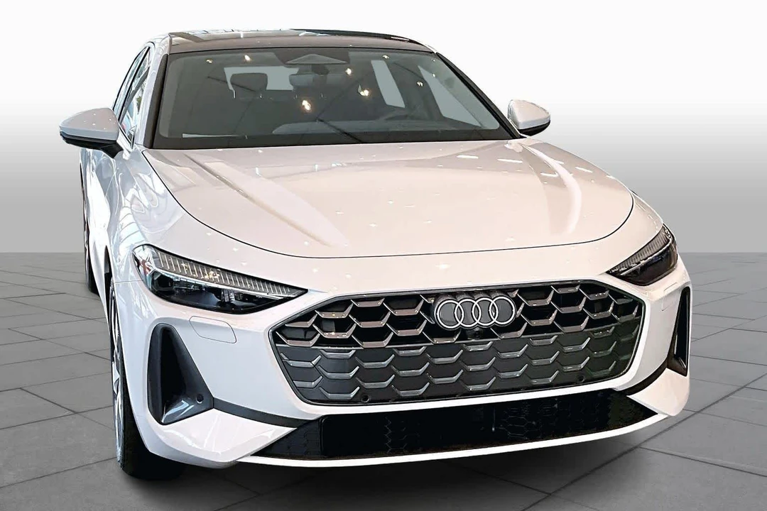 2025 Audi B10 A5 - Image 4 of 21