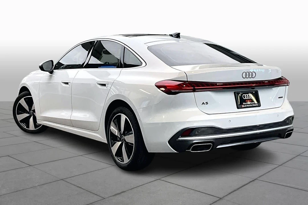 2025 Audi B10 A5 - Image 12 of 21