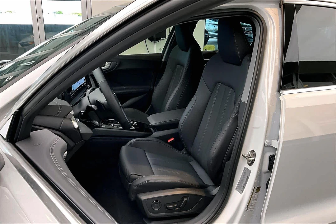 2025 Audi B10 A5 - Image 8 of 21