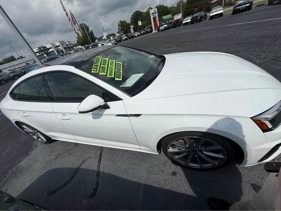 2025 Audi B10 A5 - Image 3 of 7