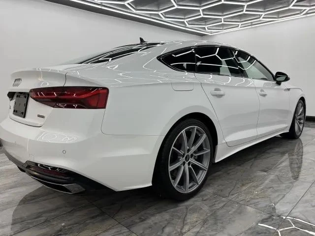 2025 Audi B10 A5 - Image 9 of 12