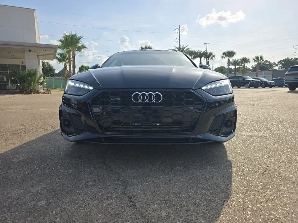 2025 Audi B10 A5 - Image 2 of 11