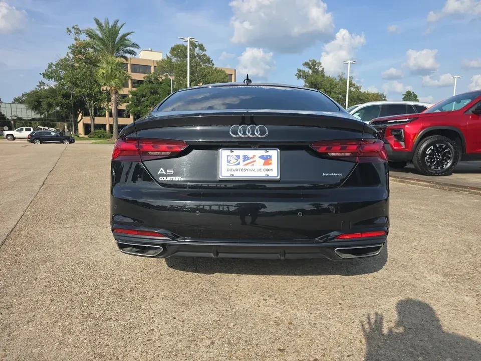 2025 Audi B10 A5 - Image 3 of 11