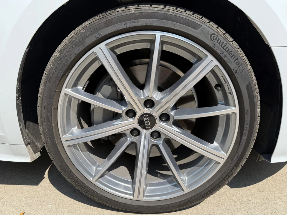 2025 Audi B10 A5 - Image 17 of 31