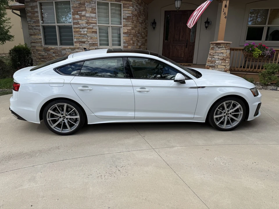 2025 Audi B10 A5 - Image 8 of 31