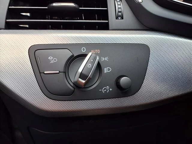 2025 Audi B10 A5 - Image 14 of 20