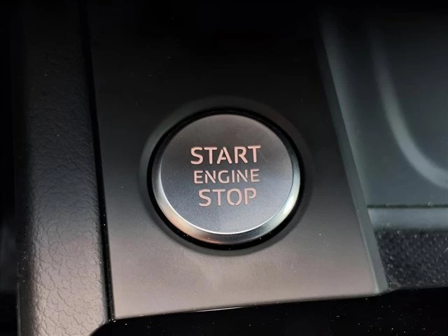 2025 Audi B10 A5 - Image 15 of 20