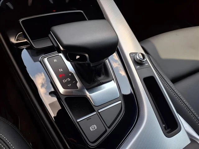 2025 Audi B10 A5 - Image 11 of 20