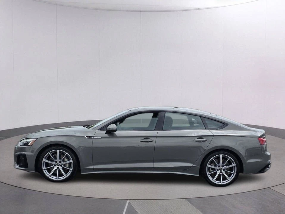 2025 Audi B10 A5 - Image 8 of 10