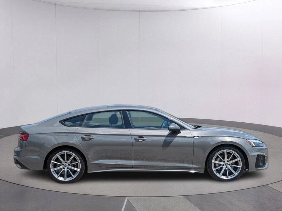 2025 Audi B10 A5 - Image 8 of 10