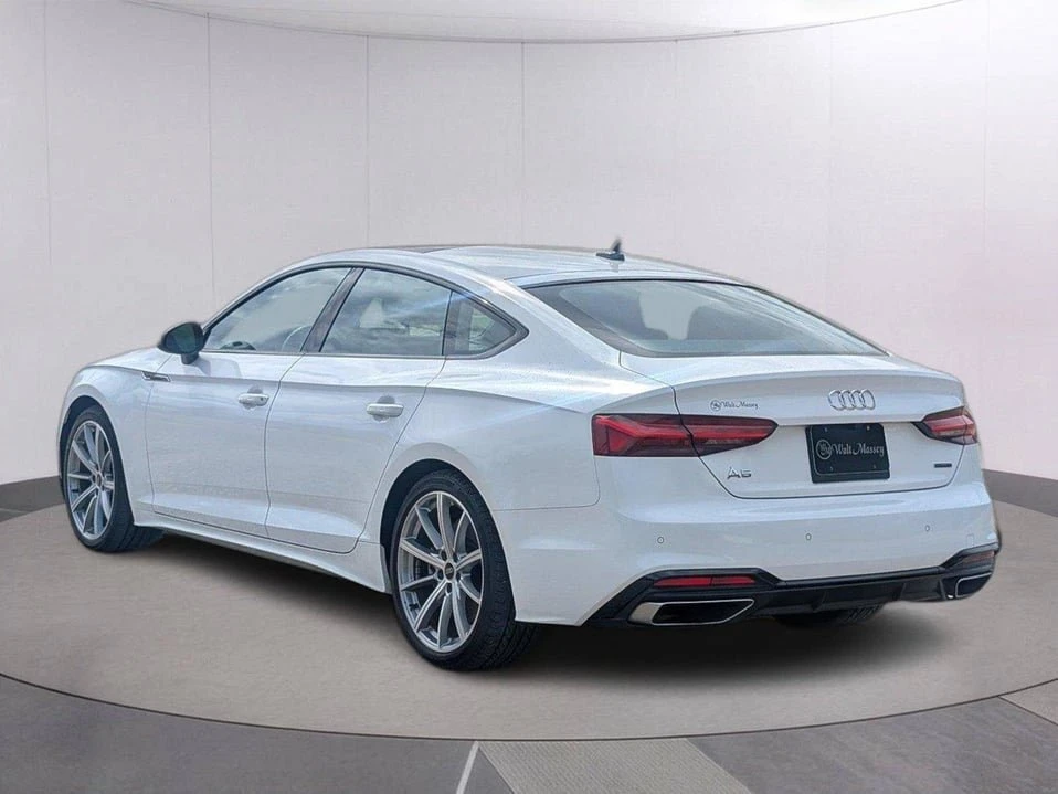 2025 Audi B10 A5 - Image 3 of 10