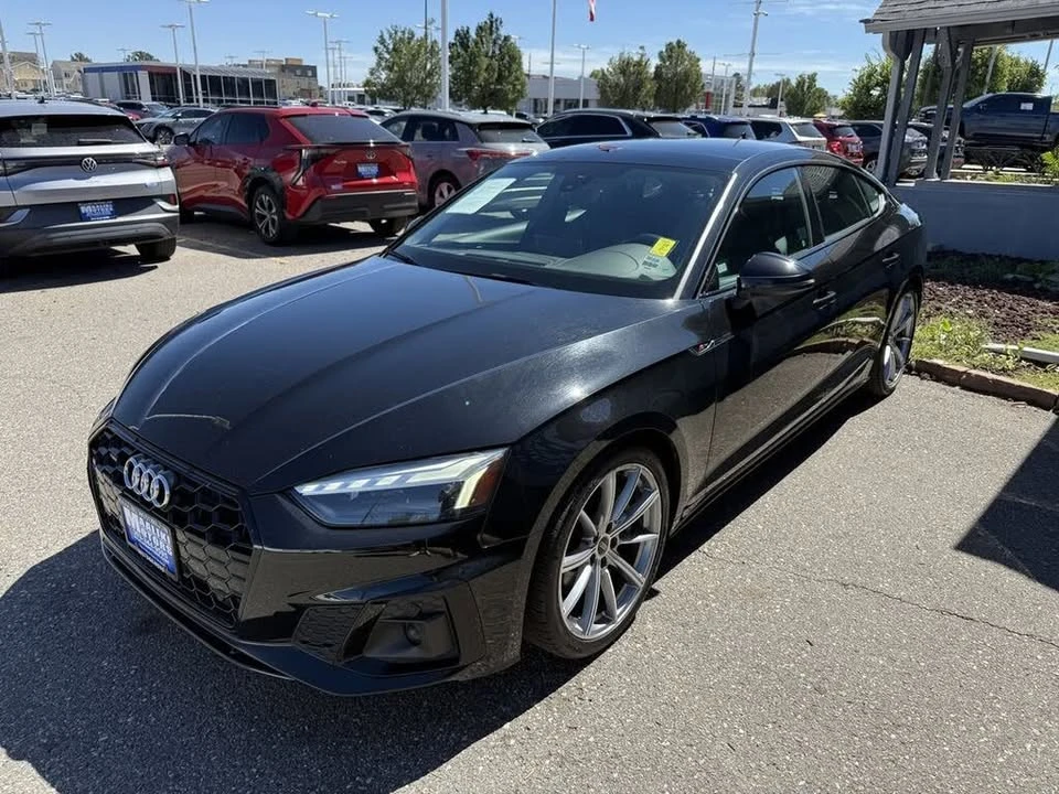 2025 Audi B10 A5 - Image 4 of 20