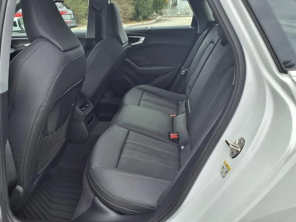 2025 Audi B10 A5 - Image 10 of 20