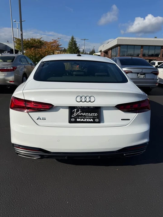 2025 Audi B10 A5 - Image 3 of 11