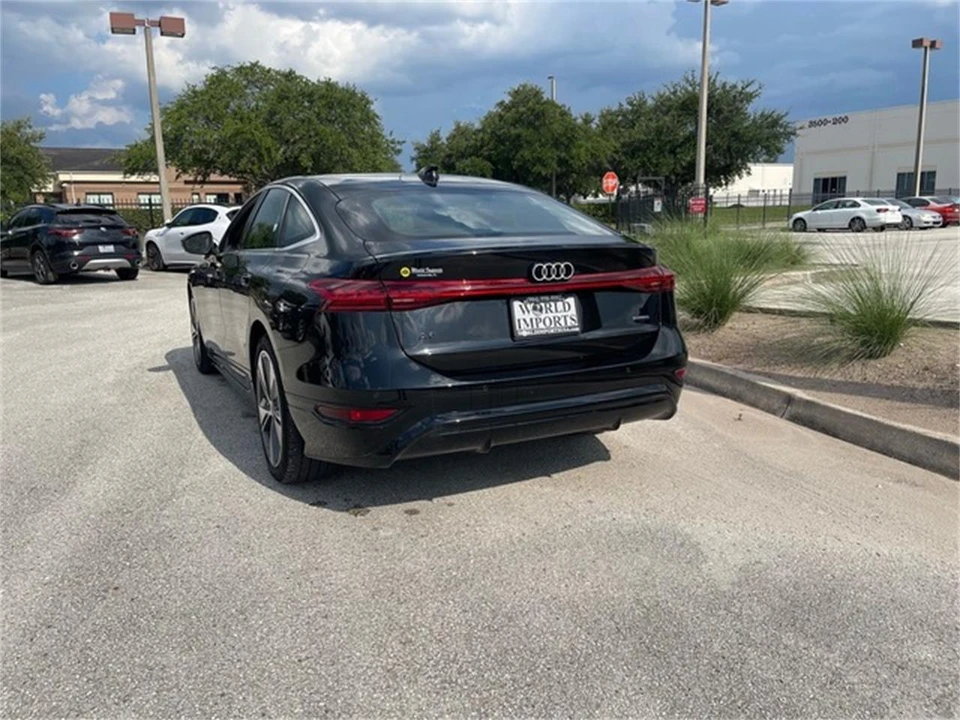 2025 Audi C8 A6 - Image 3 of 4