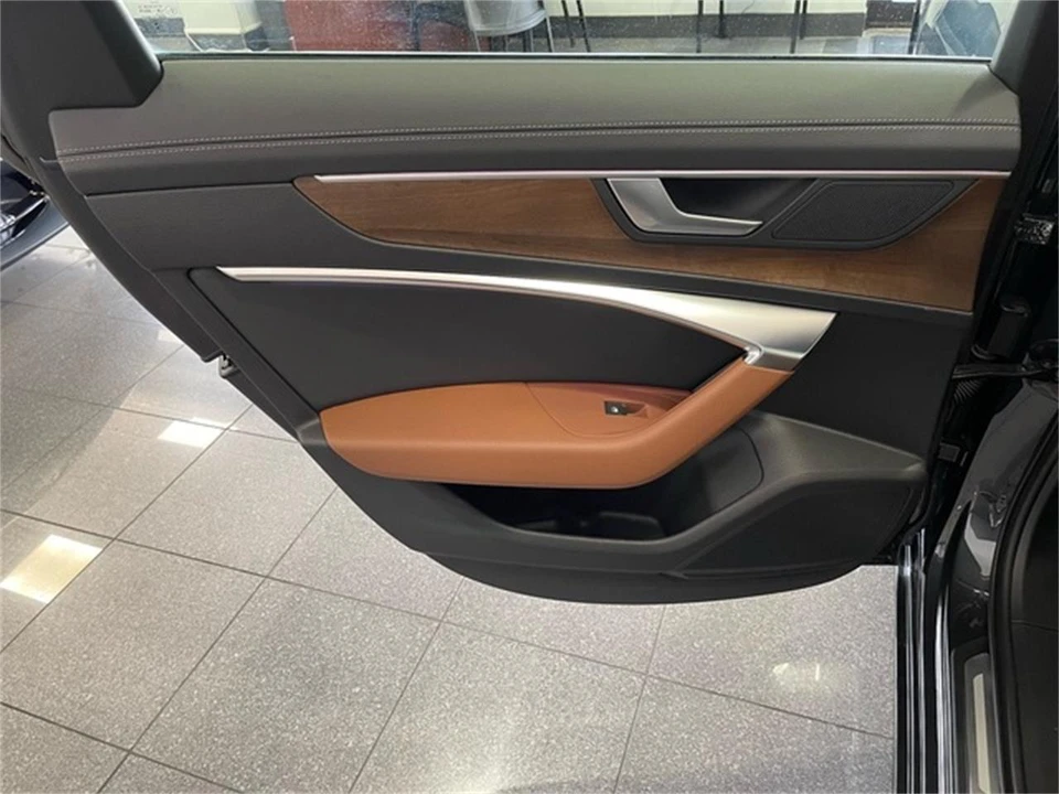 2025 Audi C8 A6 - Image 31 of 31