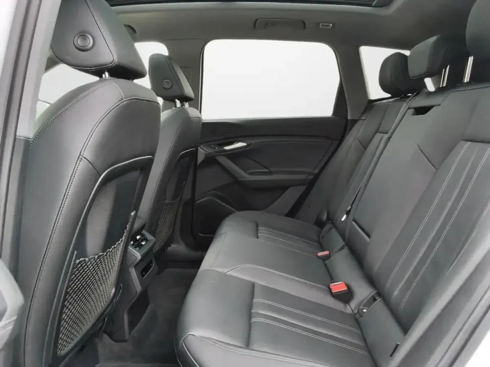 2025 Audi Q6 e-tron - Image 17 of 20
