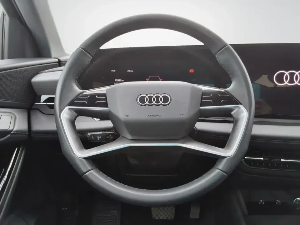 2025 Audi Q6 e-tron - Image 14 of 20
