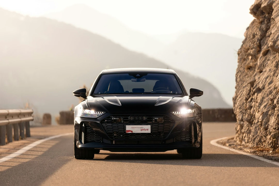 2025 Audi C8 RS6 - Image 15 of 21