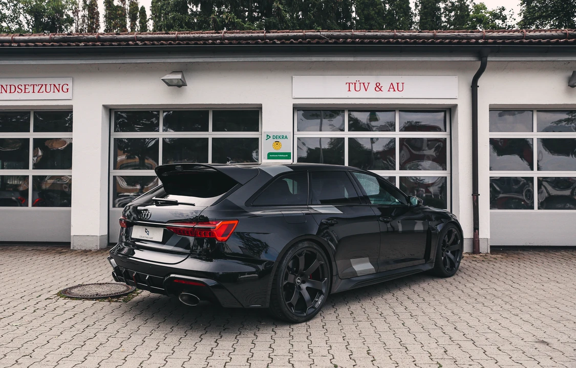 2025 Audi C8 RS6 - Image 19 of 31