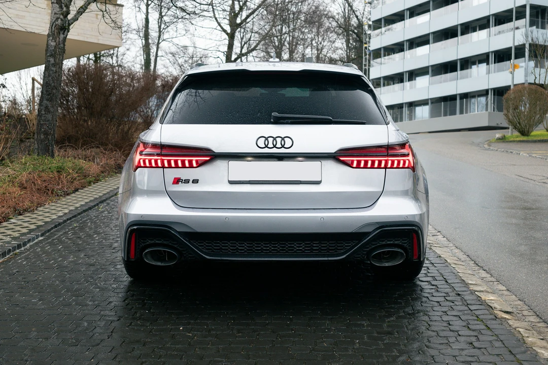 2025 Audi C8 RS6 - Image 14 of 21