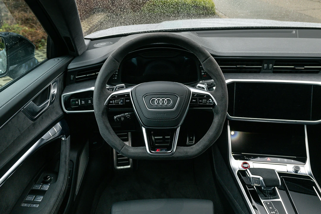 2025 Audi C8 RS6 - Image 4 of 21