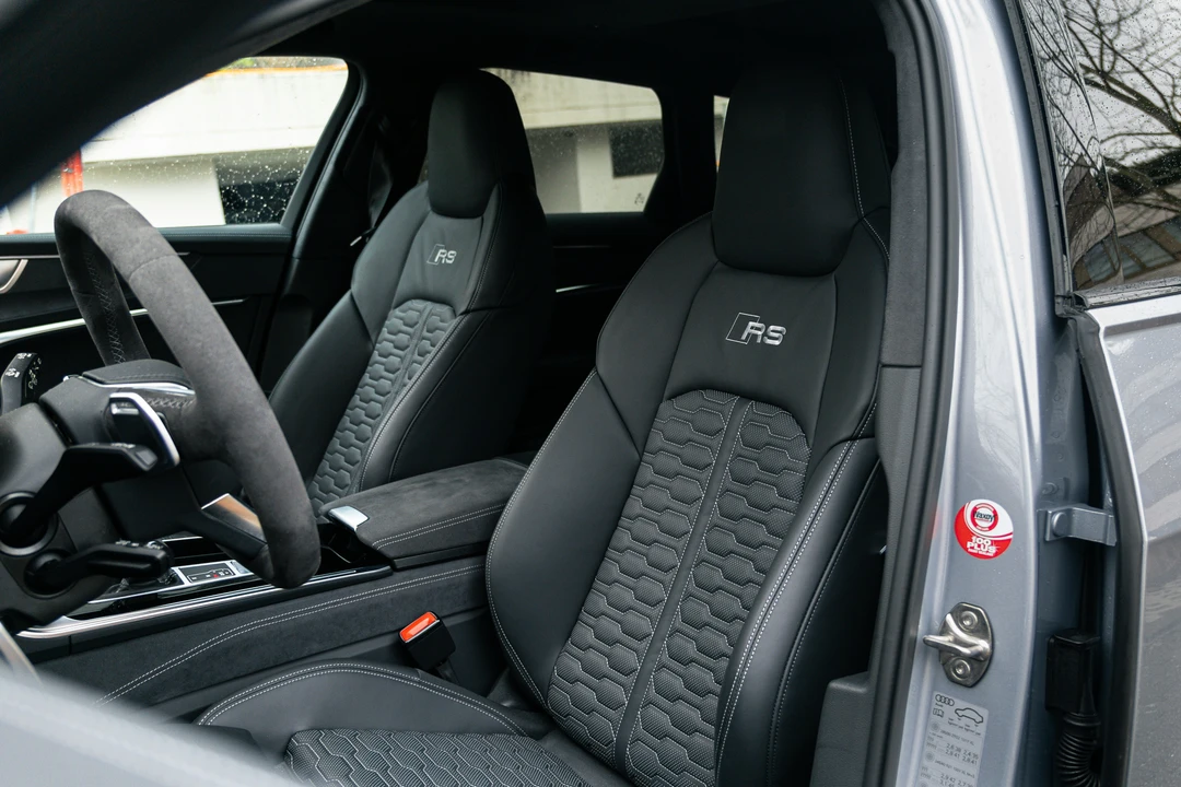 2025 Audi C8 RS6 - Image 5 of 21