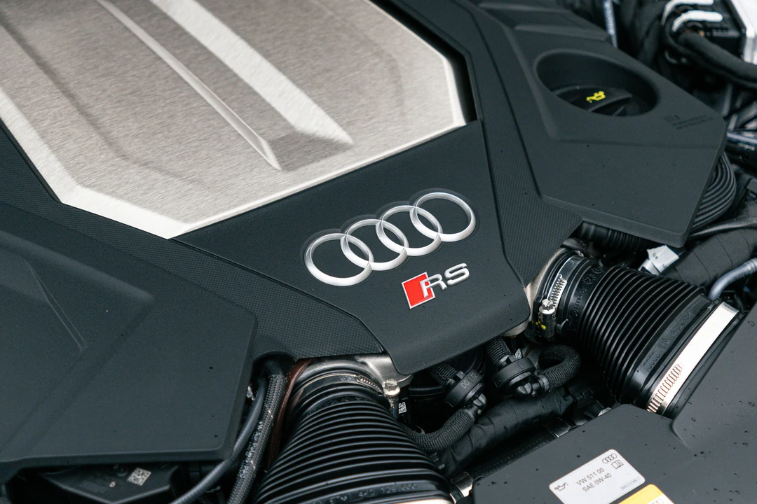 2025 Audi C8 RS6 - Image 7 of 21