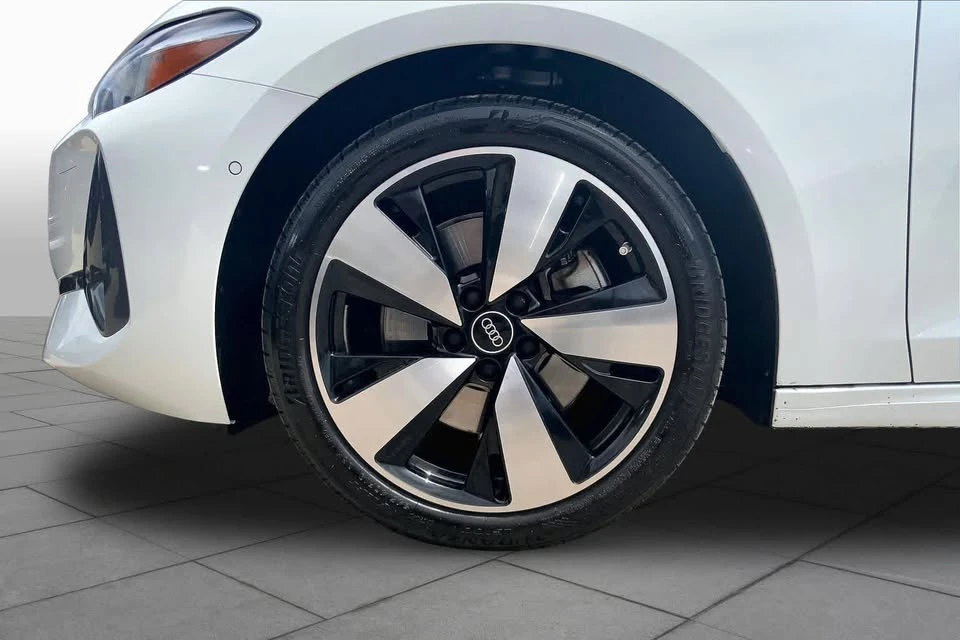 2025 Audi B10 A5 - Image 11 of 14